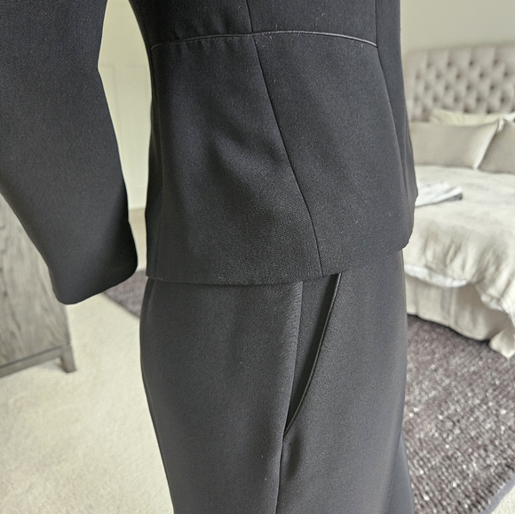 EUC Size 8P Precis Petite Black Suit - Picture 13 of 15